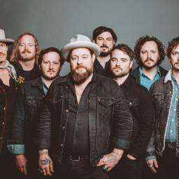 Night Sweats to Play Late Night with Seth Meyers